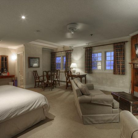 Sir Sam'S Inn & Spa (Adults Only) Haliburton Eksteriør billede
