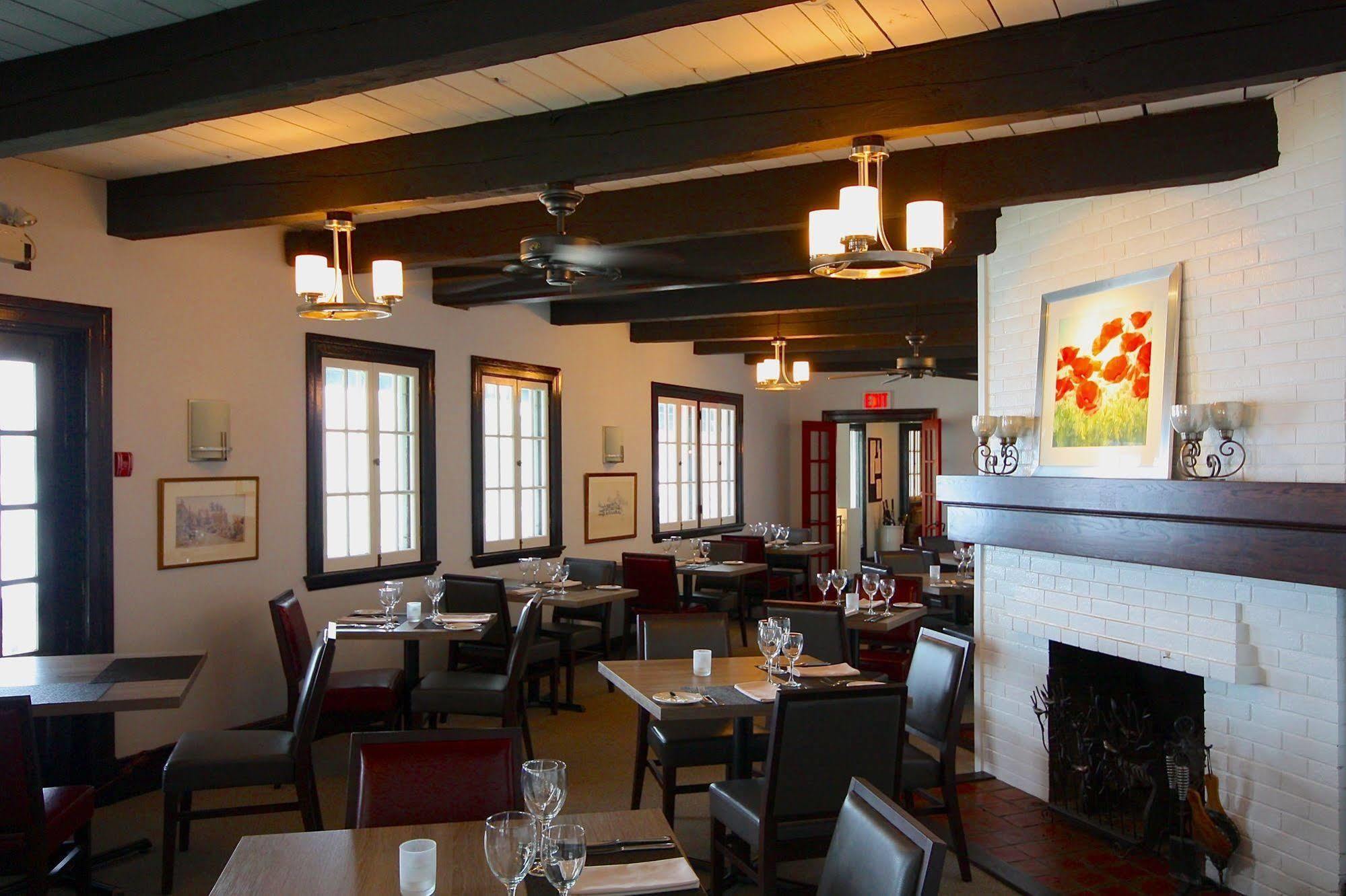 Sir Sam'S Inn & Spa (Adults Only) Haliburton Eksteriør billede